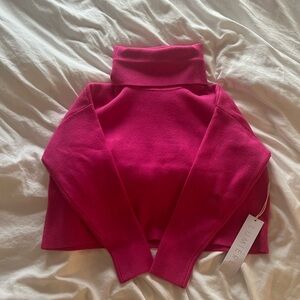 Hot pink lumiere cropped turtleneck size small